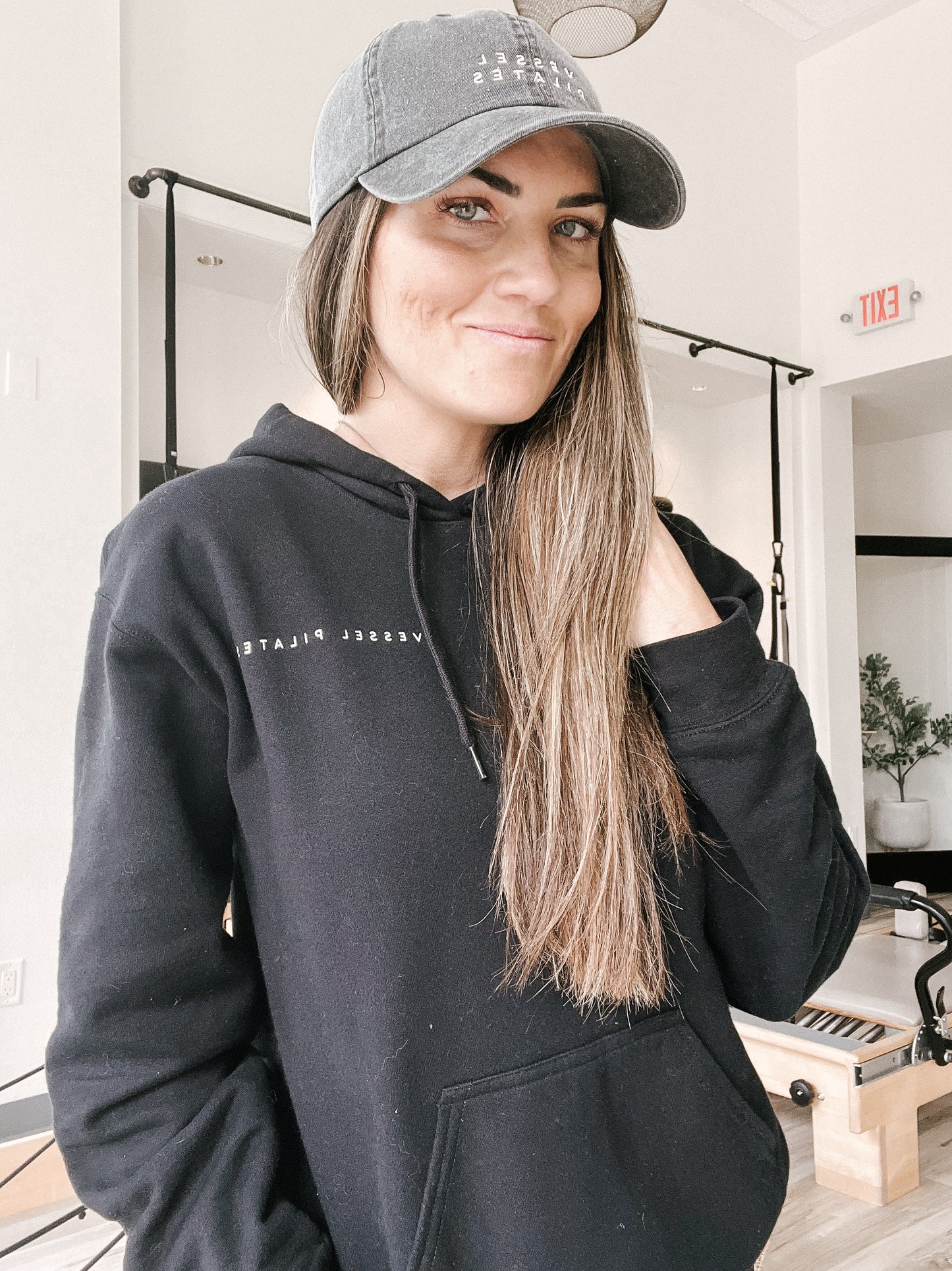 Vessel Black Hoodie LONG with Vessel Circle