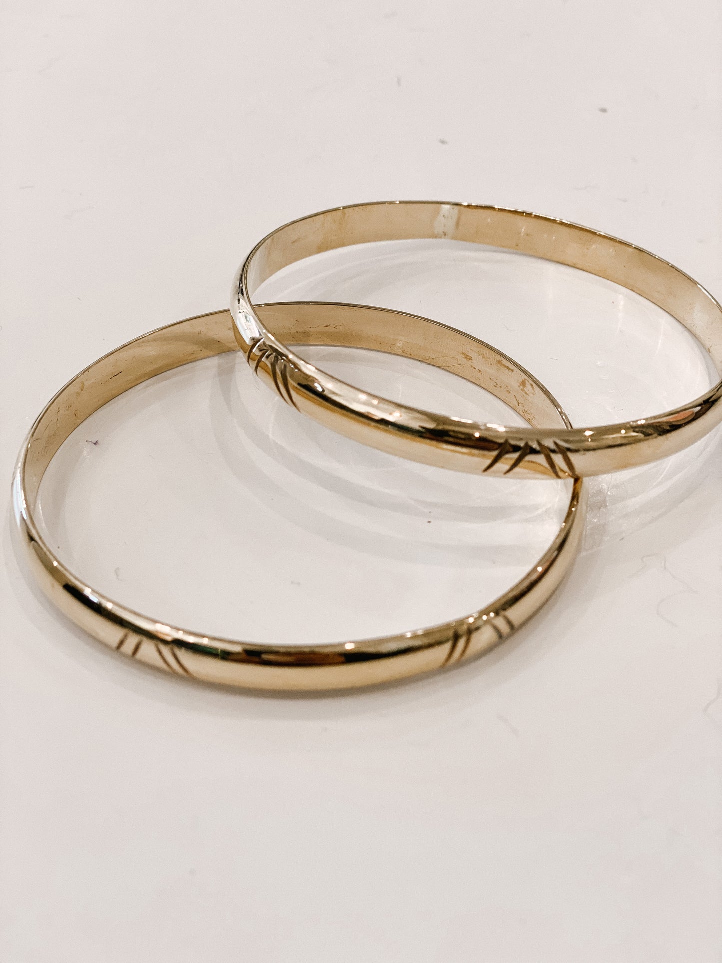 Carved Bombshell Bangle