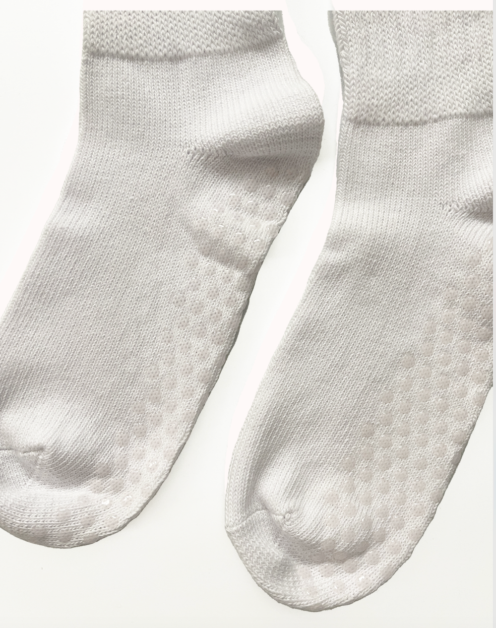 Slouchy grip socks - White