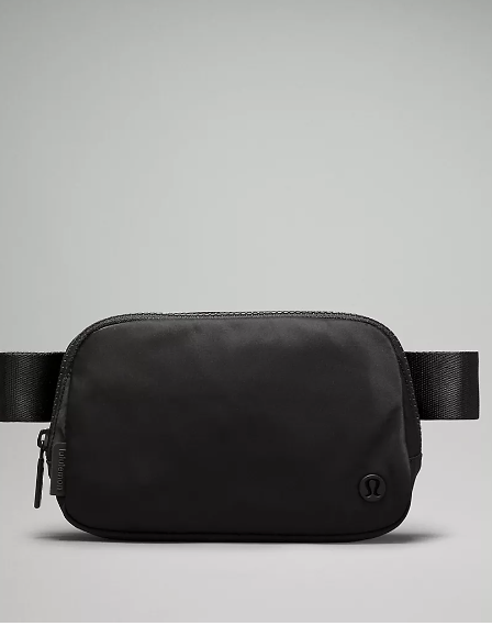 Everywhere Belt Bag (Black/Black)