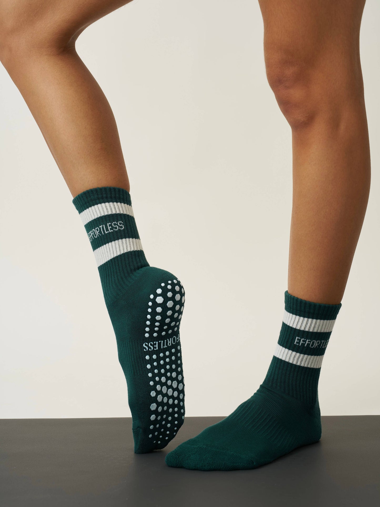 😌 Effortless Club Signature Grip Sock, Pilates Socks