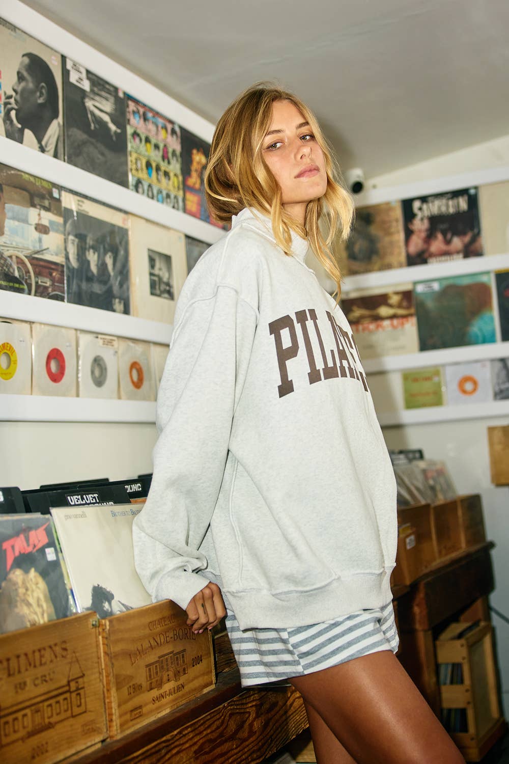 IT2594 'PILATES & YOGA' Print Reversible Mockneck Sweatshirt