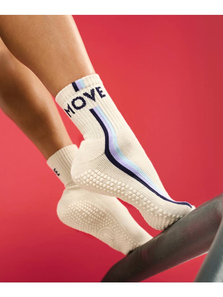 MoveActive Crew Non Slip Grip Socks