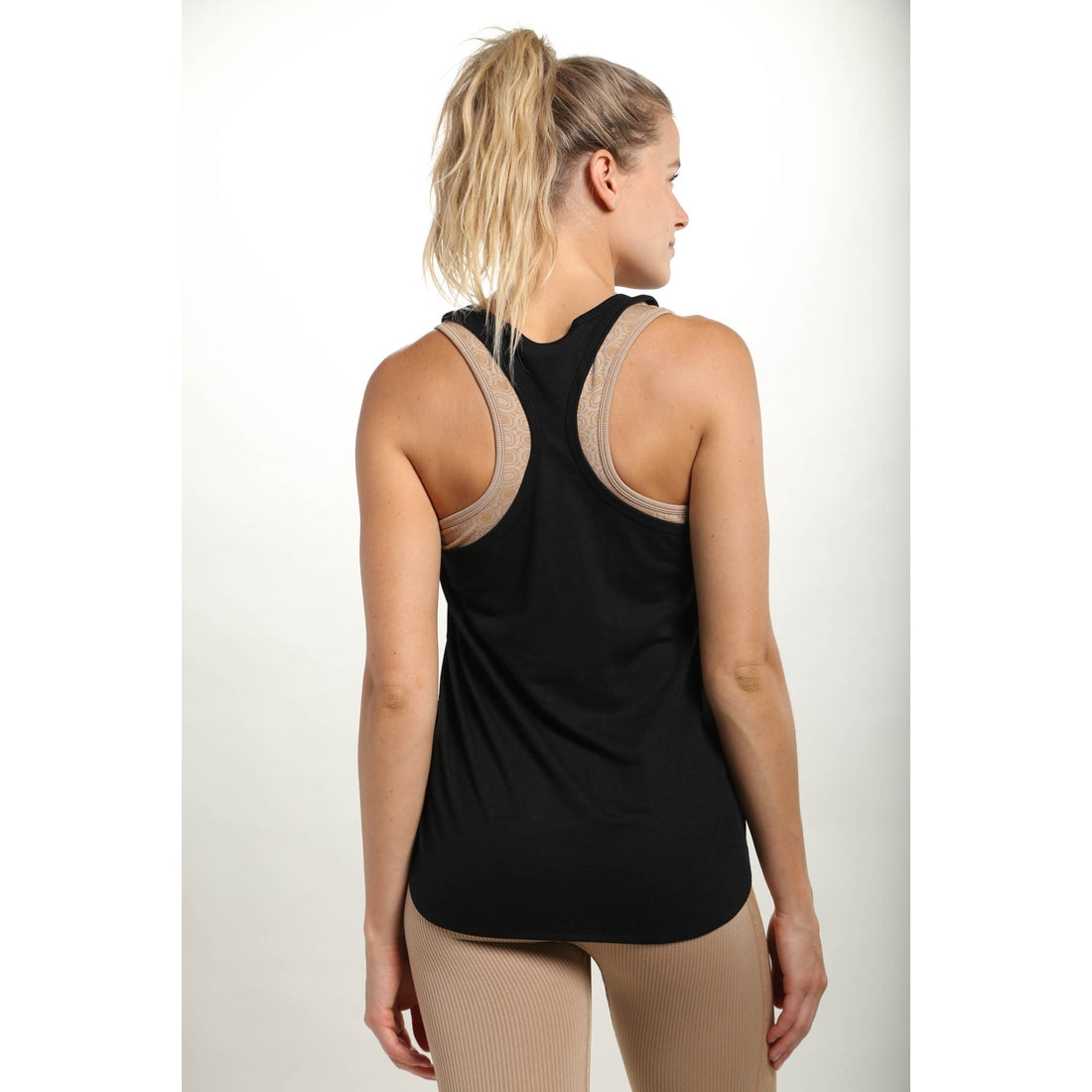 Vessel Racer Tank with Micro Perforation - mono B